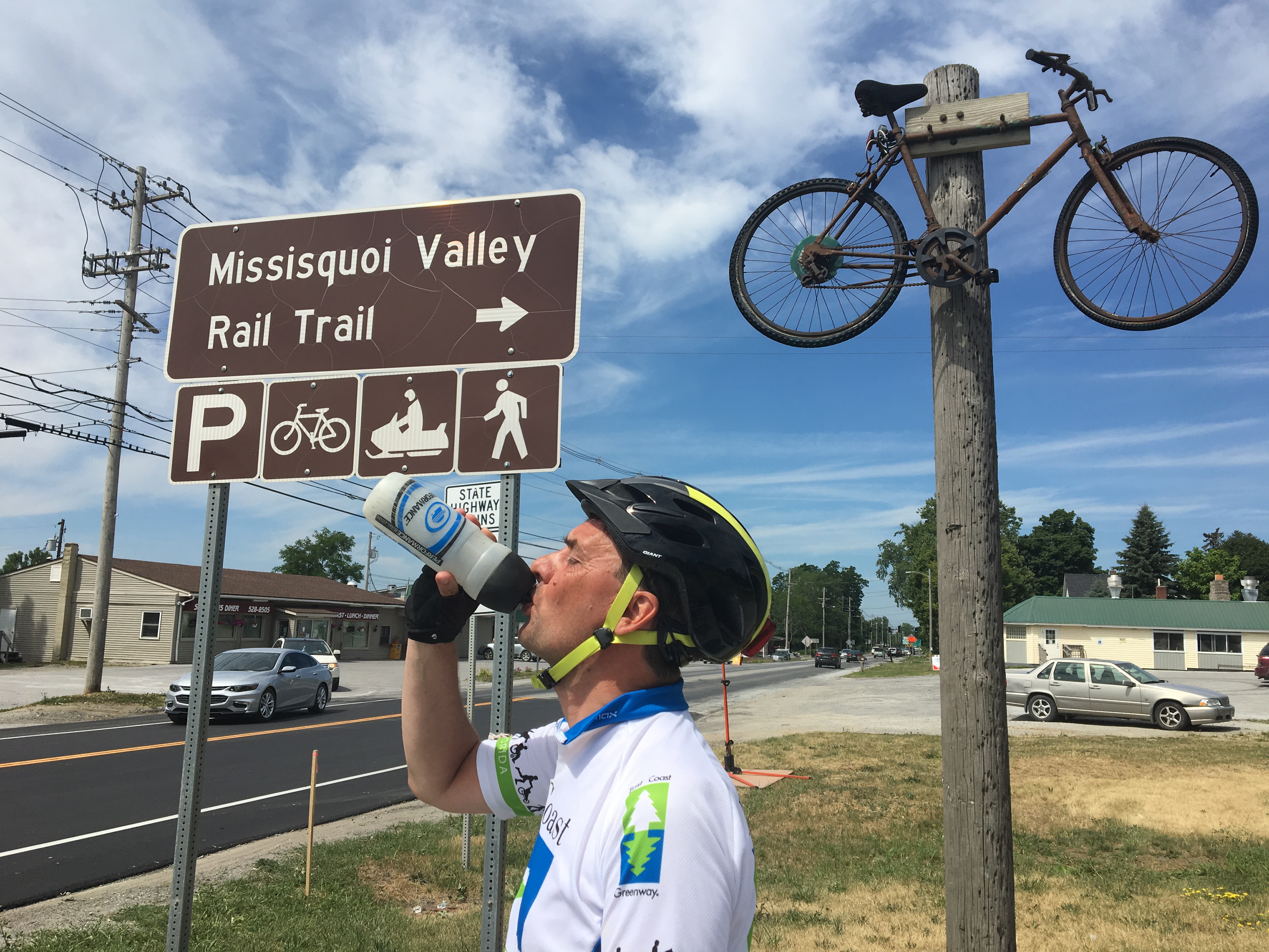 D9A01894-89C6-438D-91EE-553ECF7FDA34